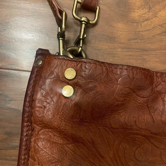 American Leather Company Shoulder Bag - Picture 3 of 8